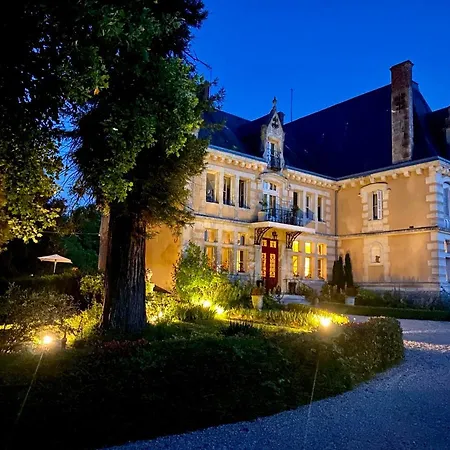 维拉尔庄园酒店 招待所 Villars (Dordogne)