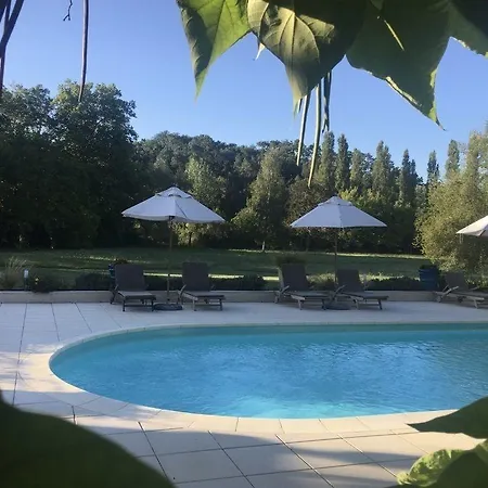 维拉尔庄园酒店 招待所 Villars (Dordogne)
