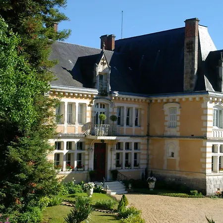 维拉尔庄园酒店 招待所 Villars (Dordogne)