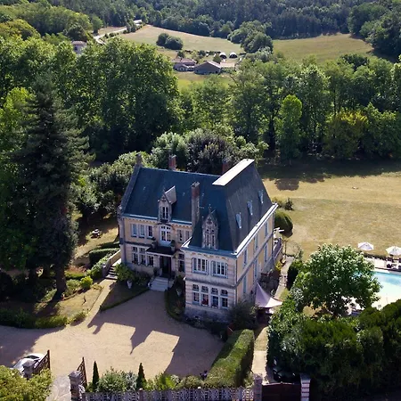 维拉尔庄园酒店 招待所 Villars (Dordogne)