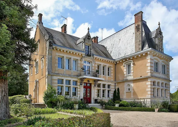 Chateau De 4*